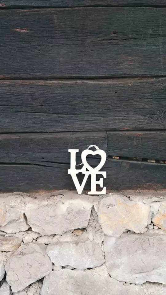 Love Wallpaper