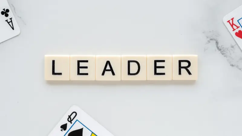 Leader 
