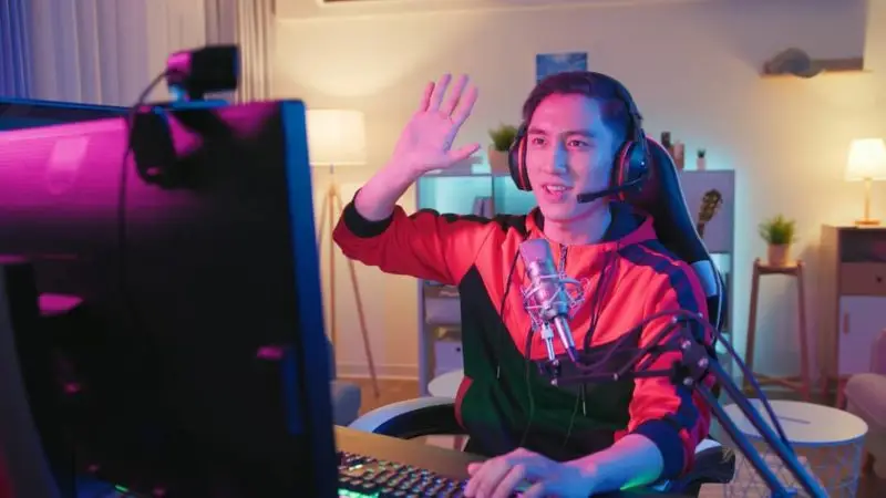 Live Stream 
