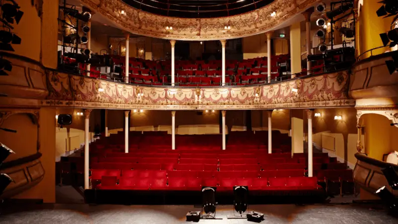 Theatre 