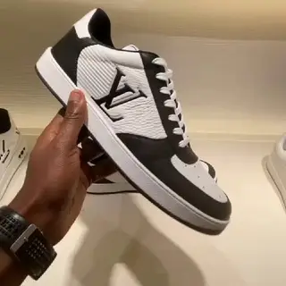 Shoes Clothes Mobile Laptop Hub